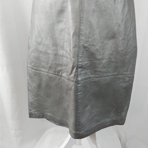 SANTA FE! MOONLIGHT SILVER GENUINE LEATHER MIDI LENGTH SLEEK SKIRT! SZ 8 - Picture 4 of 8